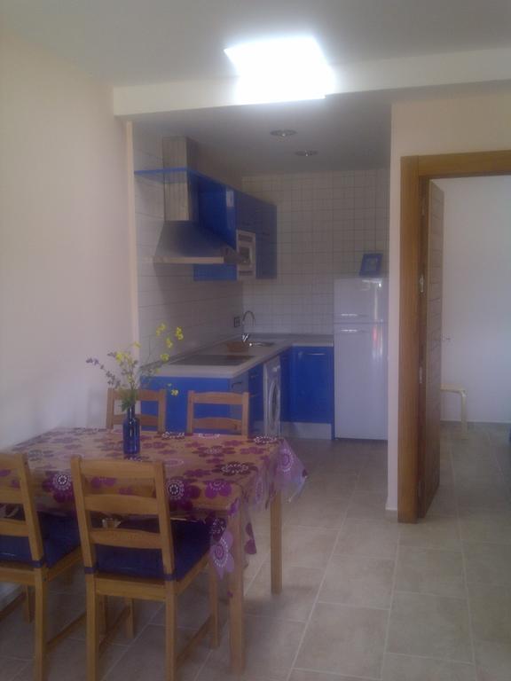 Apartamentos Es Calo Bilik gambar